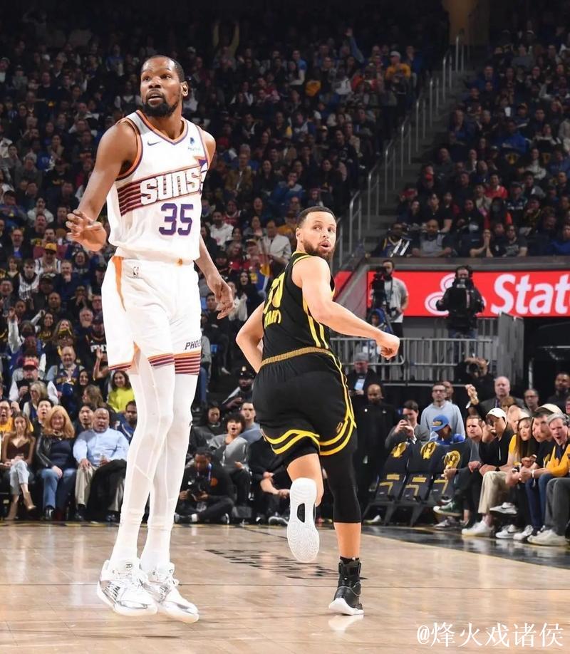 克里斯蒂三分命中率46.6%，向克莱学习投篮技巧